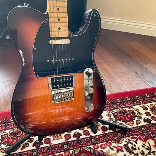 Fender Modern Player Telecaster Plus 2012 - 2018 - Honey Burst with case