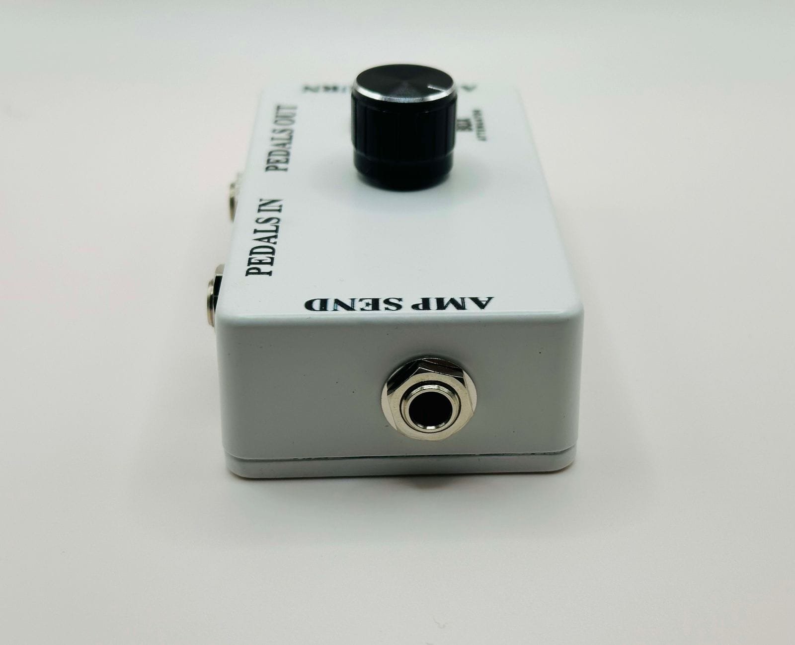 BBanalog Little Better box attenuator 2025 - White - Image 4