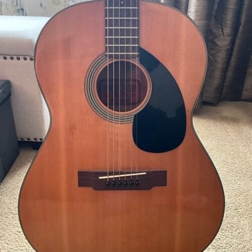 Yamaha FG-75 Folk Guitar 1968 - 1974 (red label)