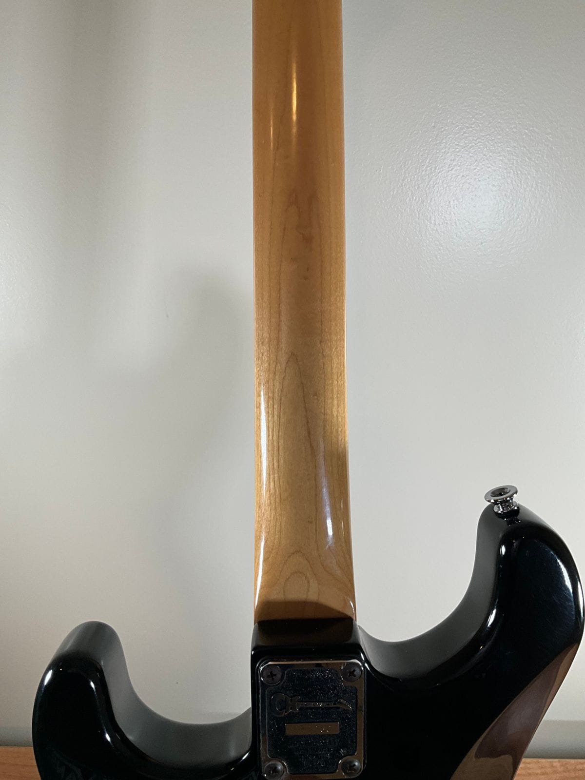 Charvel Model 4 HSS with Rosewood Fretboard 1986 - 1989 - Black - Image 12