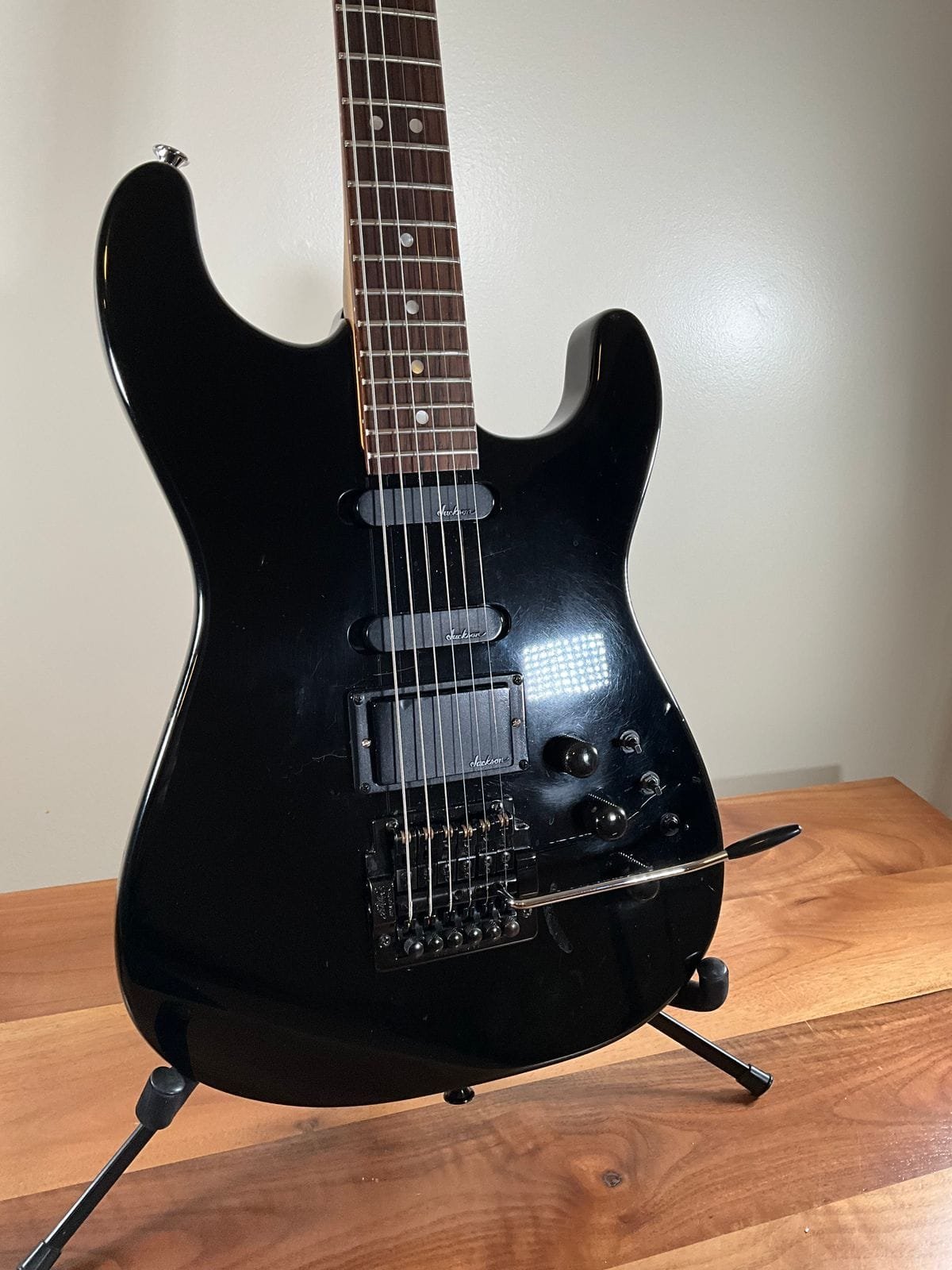 Charvel Model 4 HSS with Rosewood Fretboard 1986 - 1989 - Black